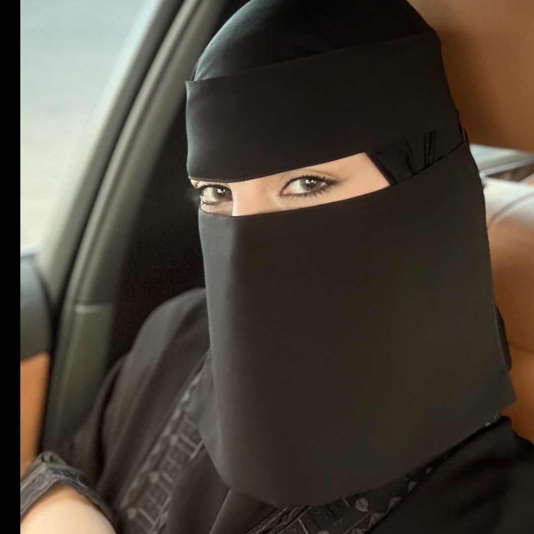 أمل عبدالمحسن