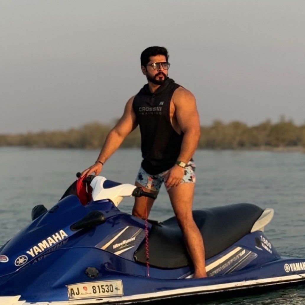 صورة حساب هزاع المرزوقي على سناب شات